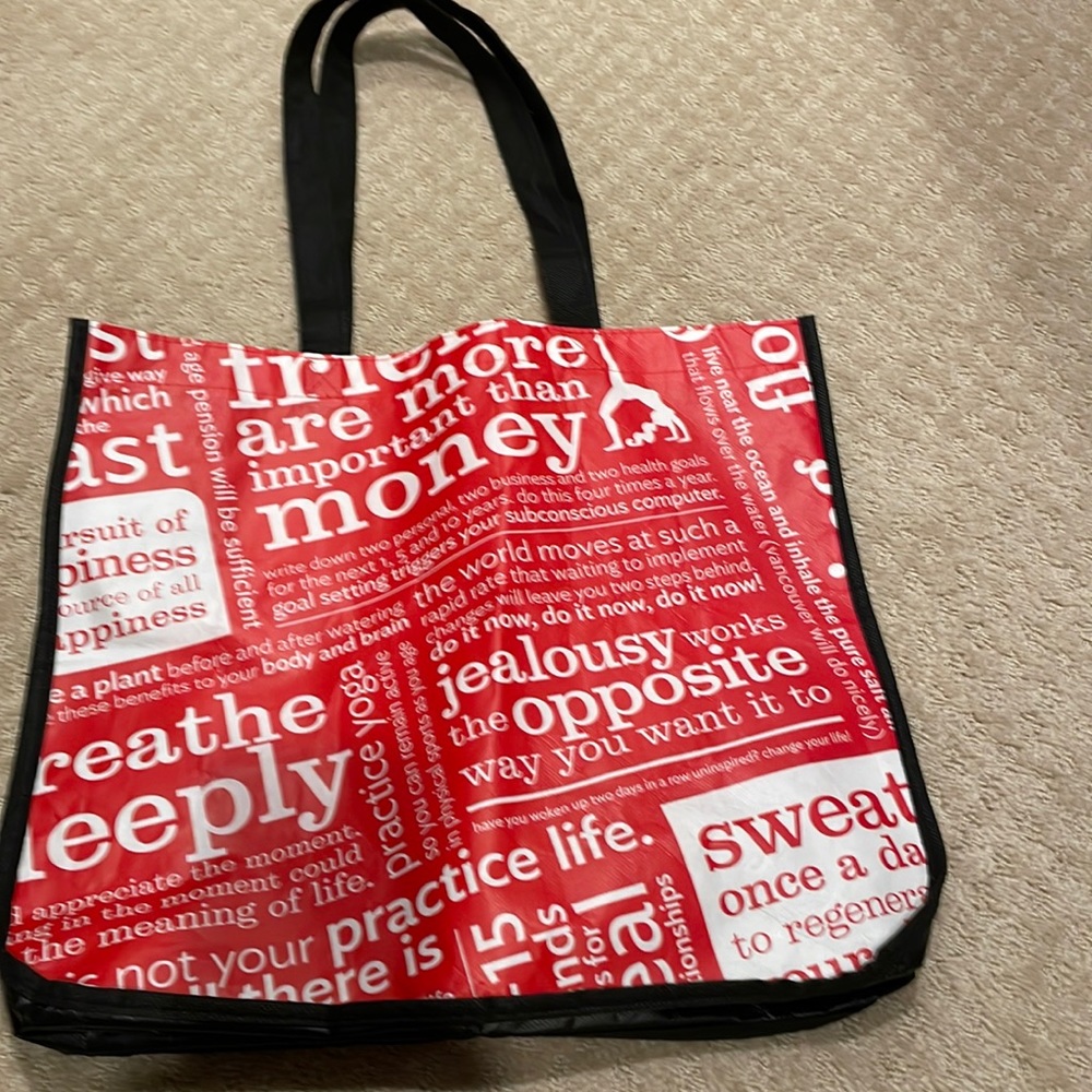 Lululemon bag